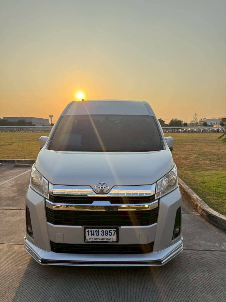 Premium Van Gallery