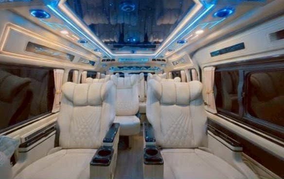 Premium Van Gallery